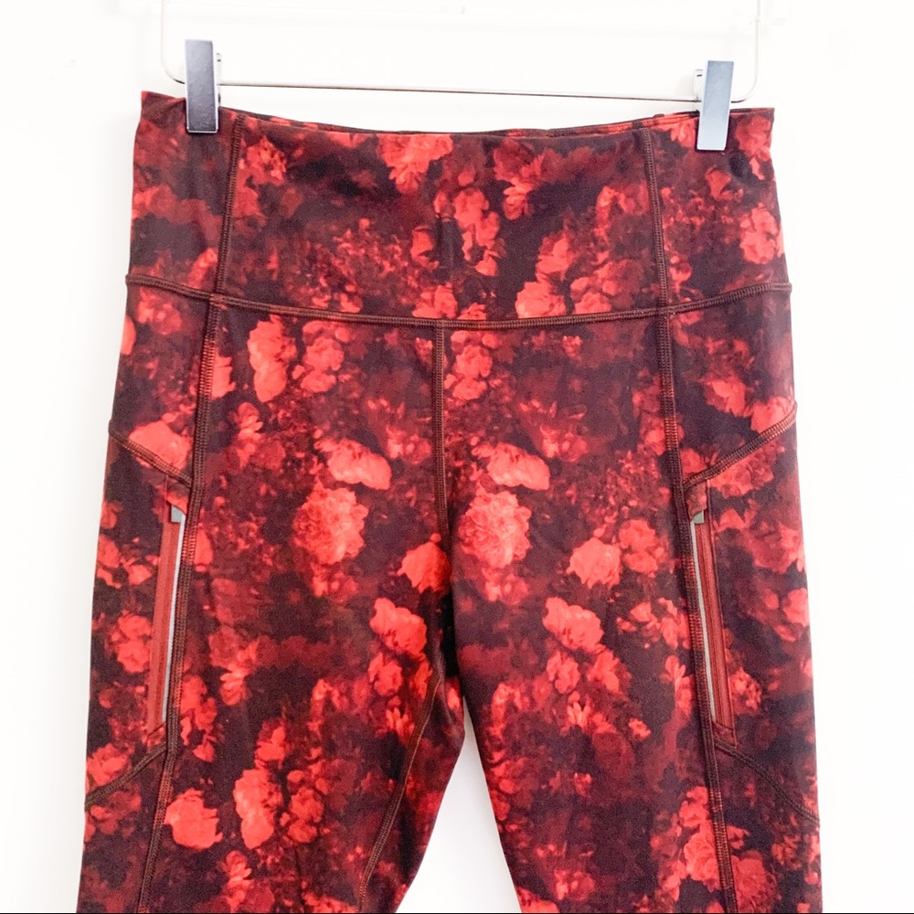 ⚡️FLASH SALE⚡️ Athleta Rainier Printed Tight Frozen Floral Red - Picture 4 of 16